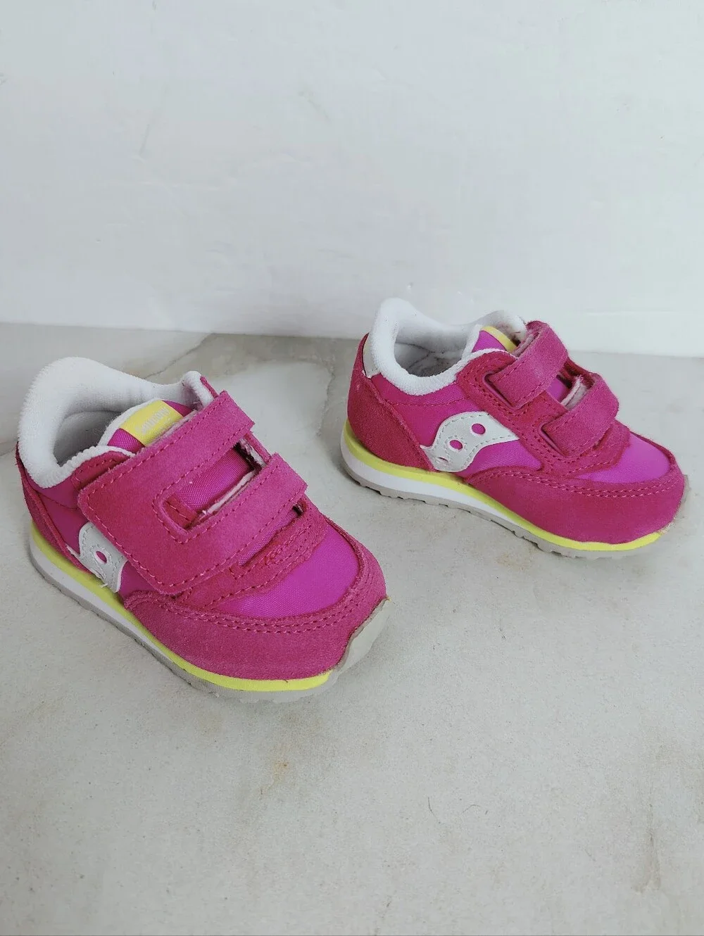NIB Saucony Baby Jazz Hook & Loop Pink Lime Sneakers, Sz 4